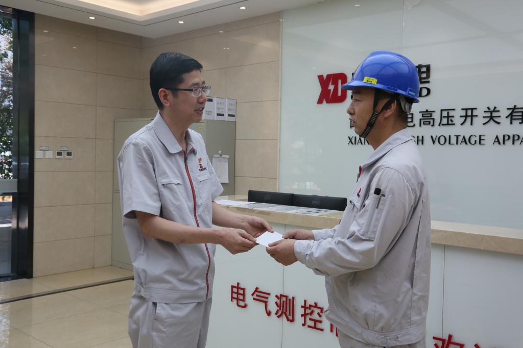 尊龙时凯有限组织开展“七一”前走访慰问-尊龙时凯