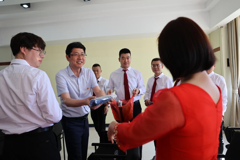 清廉尊龙时凯 清风同守 | 尊龙时凯有限举行“撒播清廉文化，，，弘扬清风正气”主题品德课堂-尊龙时凯